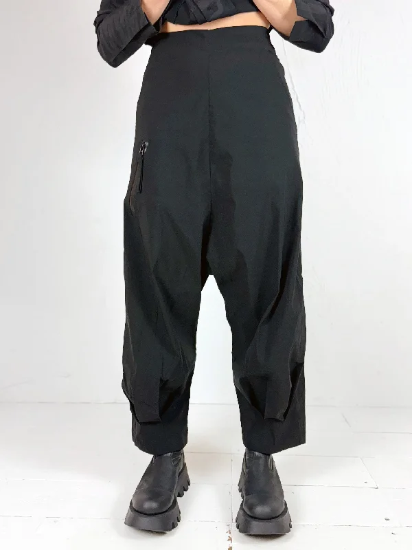 Rundholz Plain Drop-Crotch Trousers - 3440127 - 2 Colours Trousers Summer Linen Trousers Summer Linen Rundholz Plain Drop-Crotch Trousers - 3440127 - 2 Colours Trousers Summer Linen Trousers Summer Linen