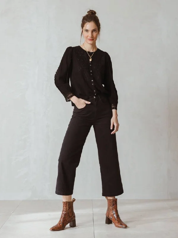 Indi & Cold Cotton Crop Trousers in Black Trousers Corduroy Warm Trousers Corduroy Warm Indi & Cold Cotton Crop Trousers in Black Trousers Corduroy Warm Trousers Corduroy Warm