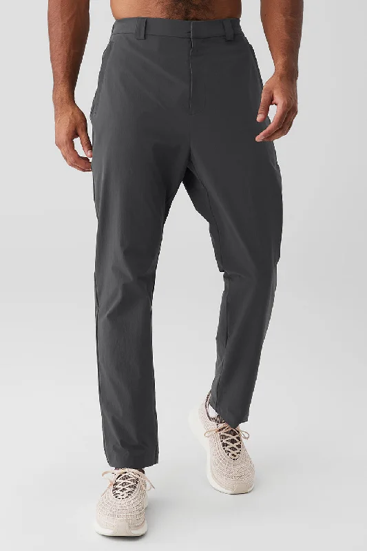 Co-Op Cropped Tech Trouser - Anthracite Trousers Occasion Special Trousers Occasion Special Co-Op Cropped Tech Trouser - Anthracite Trousers Occasion Special Trousers Occasion Special