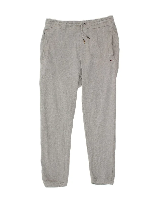TOMMY HILFIGER Mens Tracksuit Trousers Medium Grey Cotton Trousers Essential Wardrobe Trousers Essential Wardrobe TOMMY HILFIGER Mens Tracksuit Trousers Medium Grey Cotton Trousers Essential Wardrobe Trousers Essential Wardrobe
