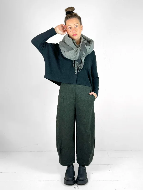 Rundholz Cropped Balloon Trousers - 3410102 - 2 Colours Trousers Modern Contemporary Trousers Modern Contemporary Rundholz Cropped Balloon Trousers - 3410102 - 2 Colours Trousers Modern Contemporary Trousers Modern Contemporary