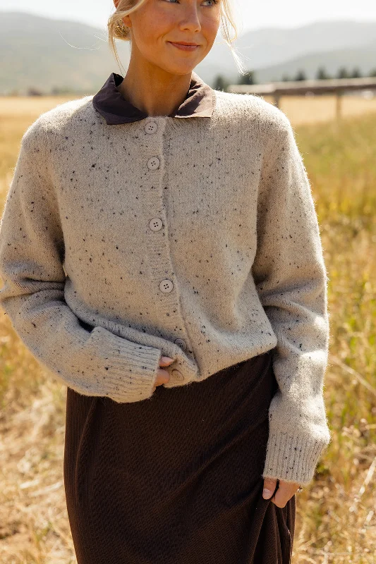 Defying Gravity Speckled Cardigan Lightweight Heavyweight Midweight Lightweight Heavyweight Midweight Defying Gravity Speckled Cardigan Lightweight Heavyweight Midweight Lightweight Heavyweight Midweight