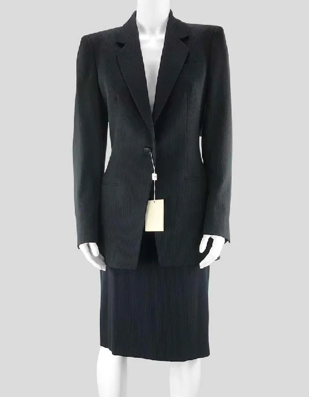 Armani Collezioni Skirt Suit with Jacket - 8 US Tailored Jacket Straight Jacket A-Line Jacket Tailored Jacket Straight Jacket A-Line Jacket