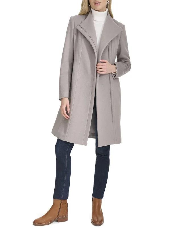 Cole Haan Moulded Collar Slick Wool-Blend Coat Suede Jacket Faux Fur Jacket Puffer Jacket