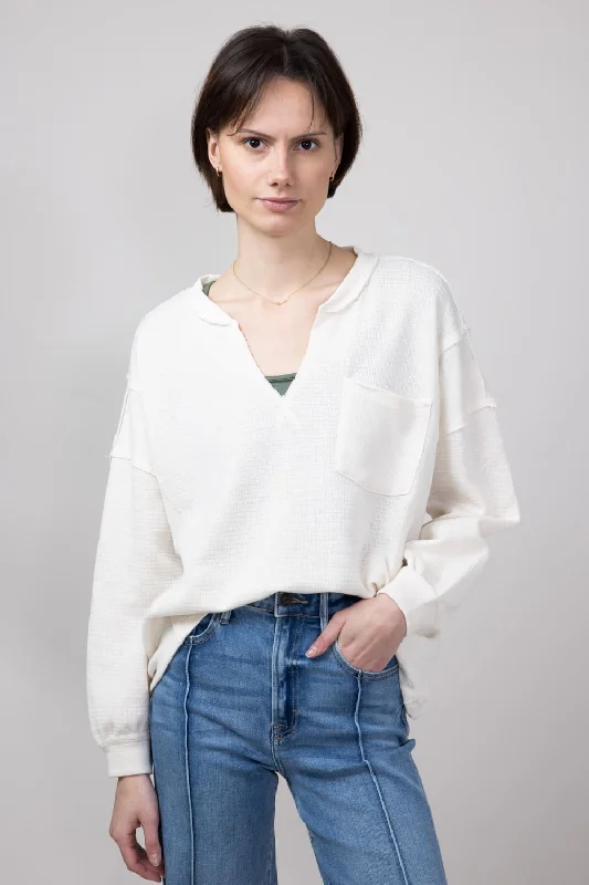 Blu Pepper Notched V-neck Knit Top for Women in Oatmeal | B3FT1034-OATMEAL Daily Wear Knit Tee