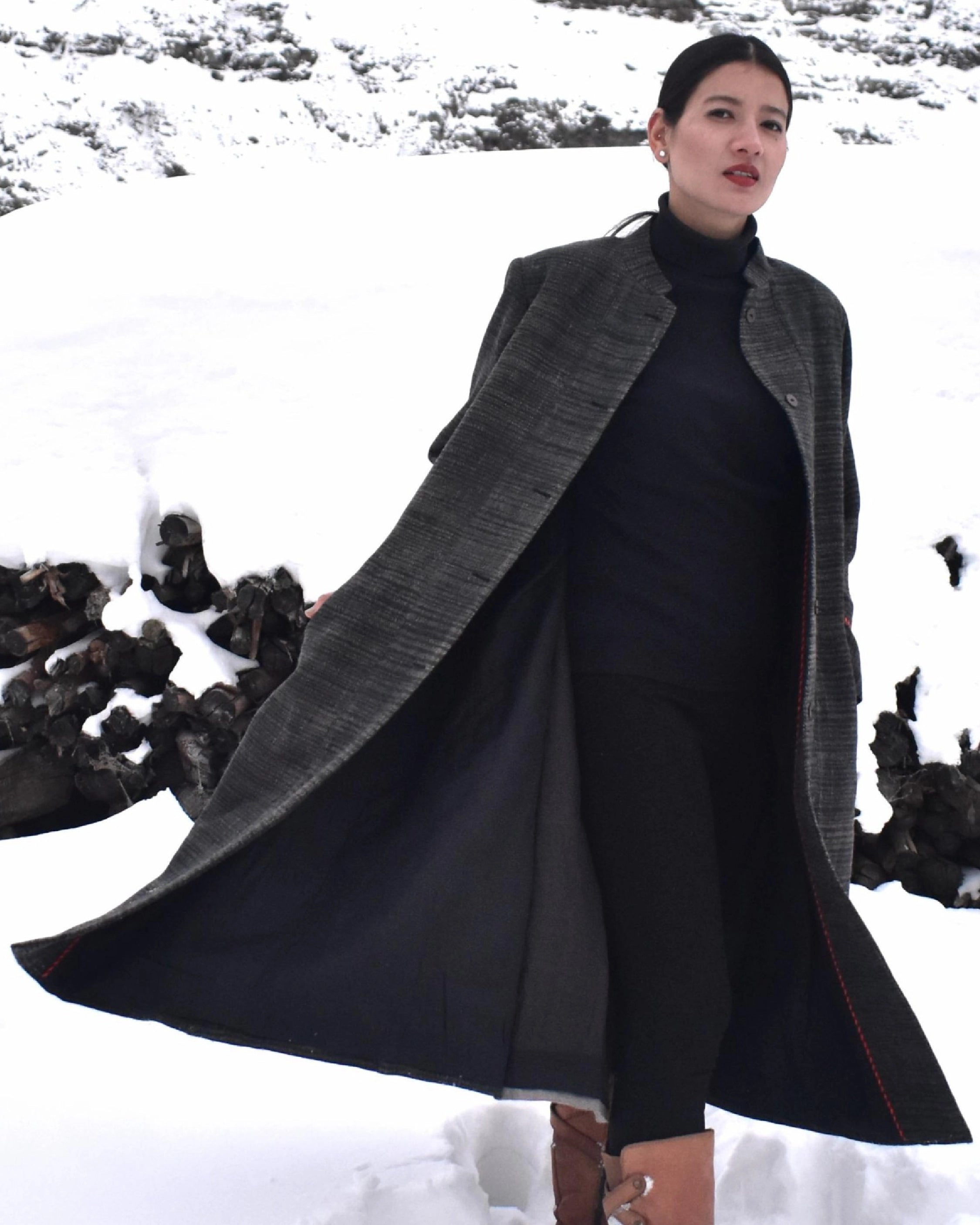 RE:VERVE LAYERED WOOL COAT Off-the-Shoulder Jacket Double-Breasted Coat Single-Breasted Coat RE:VERVE LAYERED WOOL COAT Off-the-Shoulder Jacket Double-Breasted Coat Single-Breasted Coat