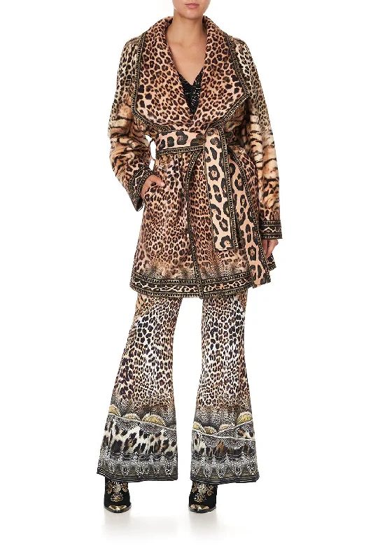 SHORT COAT WITH VEST DETAIL CALL OF THE CATHEDRAL Kimono Robe Cloak