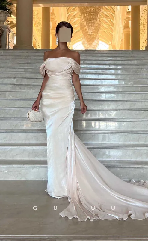 G4526 - Elegant Mermaid 0ff-Shoulder White Pleats Prom Party Dress with Court Train Tunics Modern contemporary